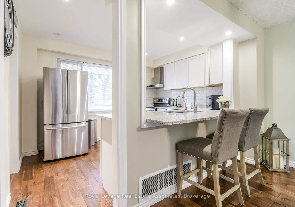 2407-mainroyal-street-mississauga-ontario-w12662396