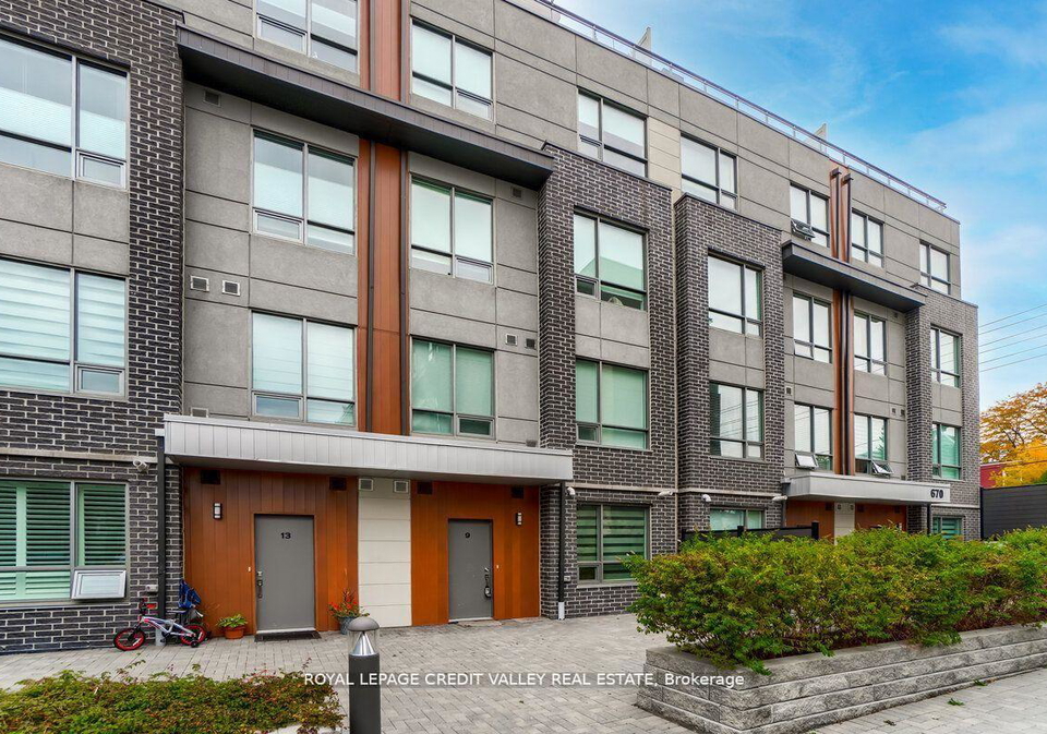 670-atwater-avenue-mississauga-ontario-w12662590