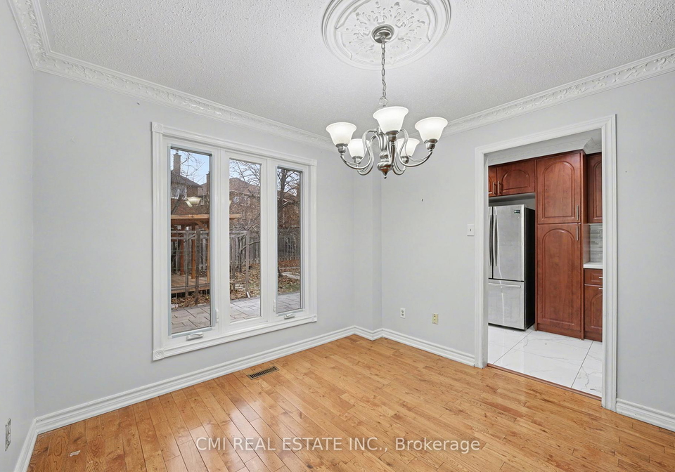 993-lucerne-crescent-mississauga-ontario-w12662668