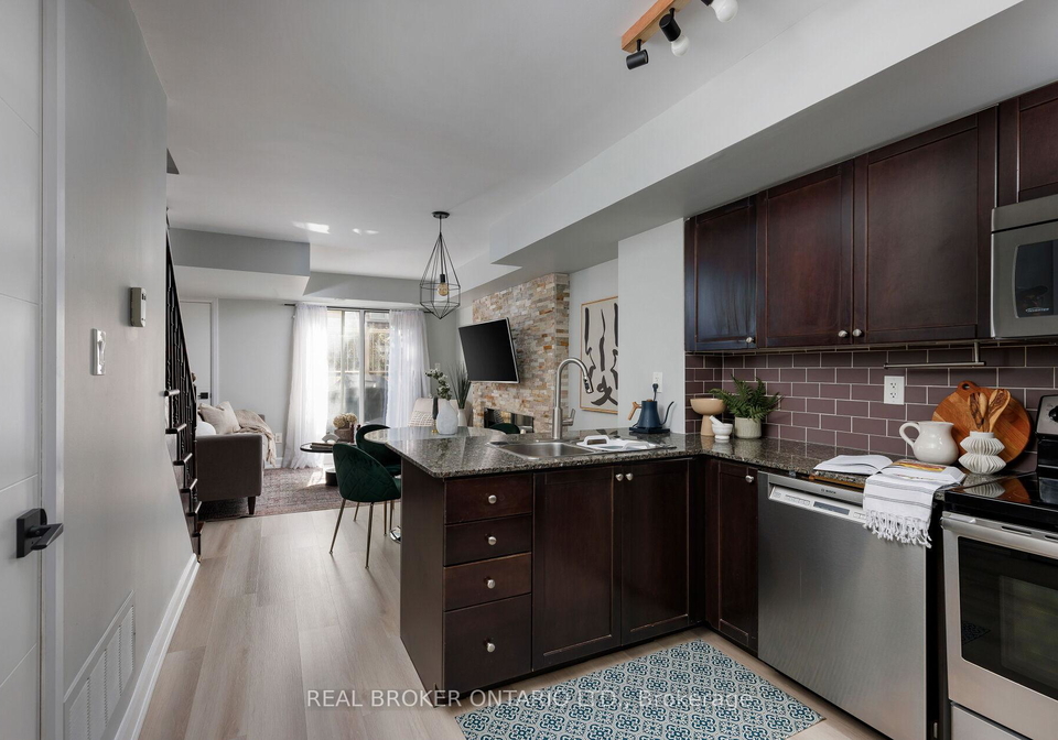 35-elsie-lane-toronto-ontario-w12662856