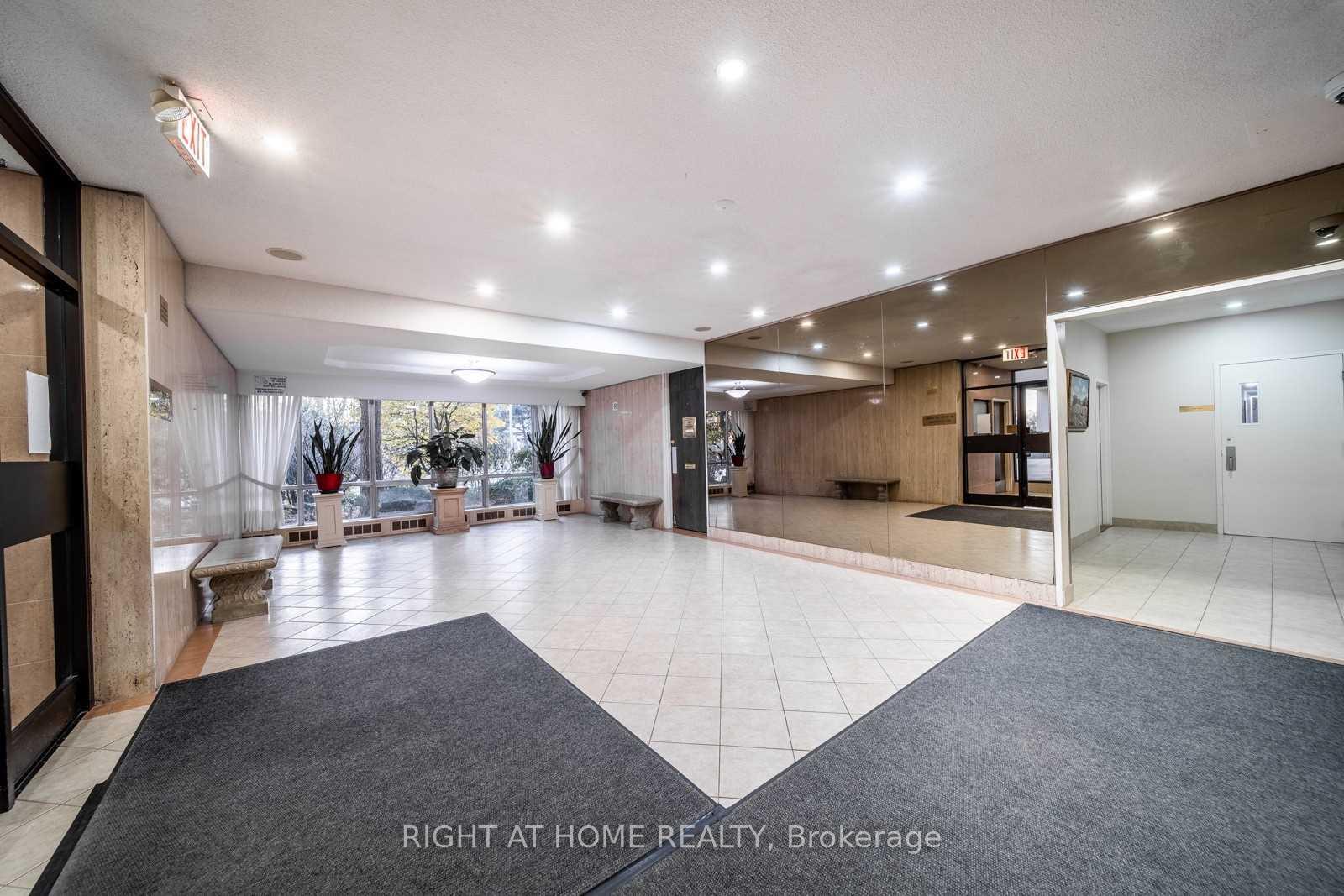 455-sentinel-road-york-ontario-w12662900