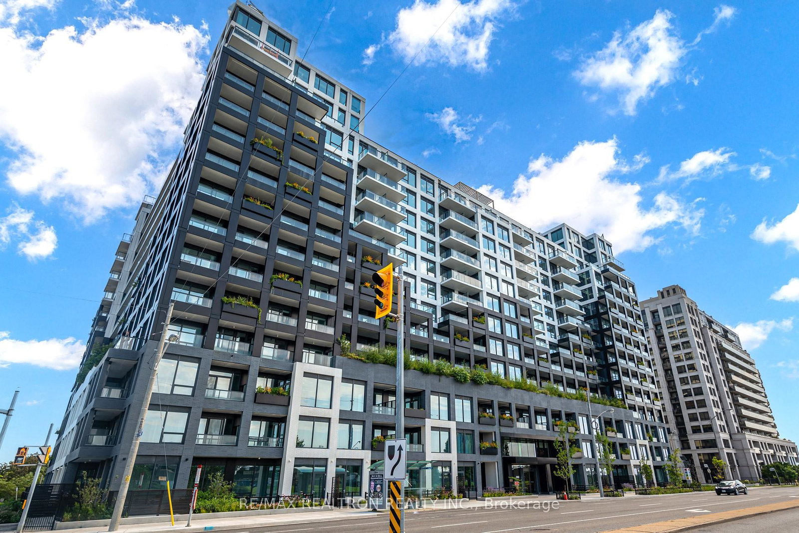 1100-sheppard-avenue-w-york-ontario-w12663446
