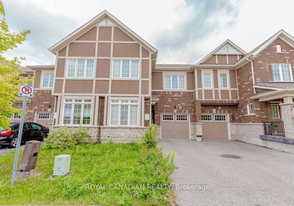 6-dredge-court-n-milton-ontario-w12663500