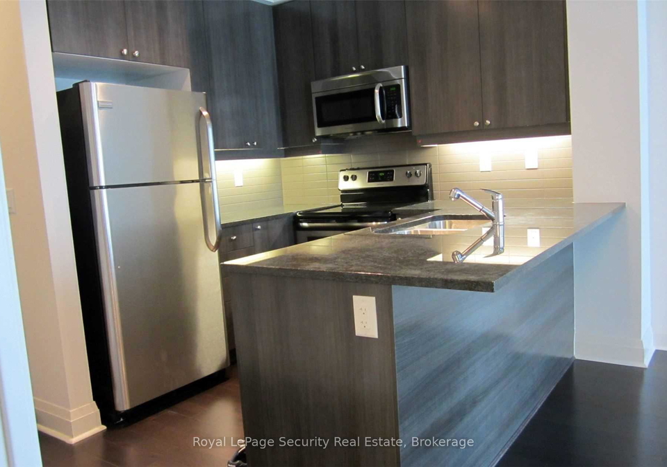 1185-the-queensway-etobicoke-ontario-w12663608