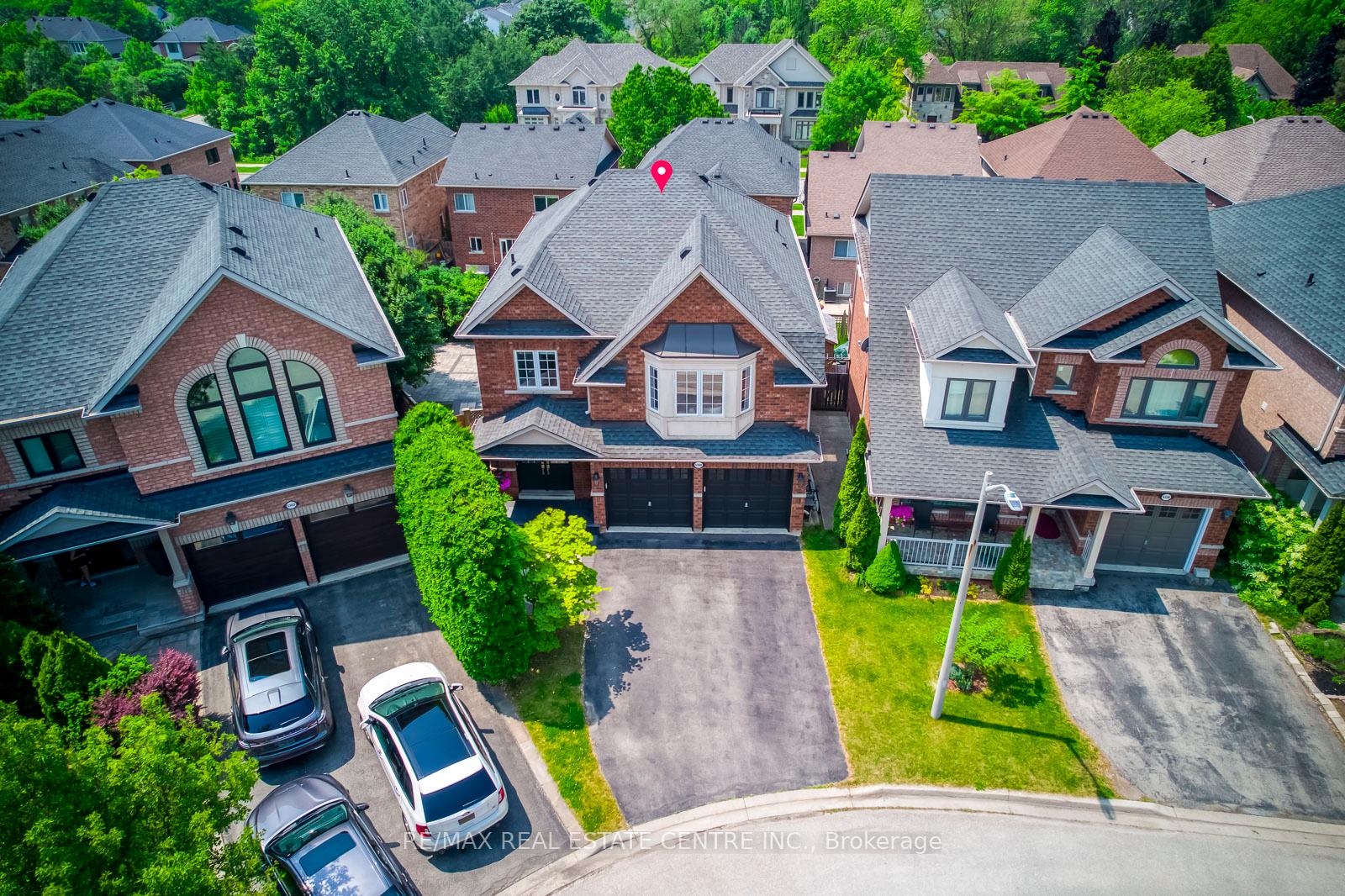 5360-cachet-crescent-burlington-ontario-w12663888