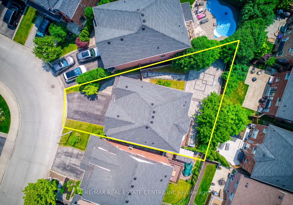 5360-cachet-crescent-burlington-ontario-w12663888