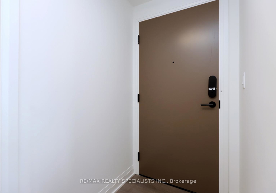 4015-the-exchange-mississauga-ontario-w12663946
