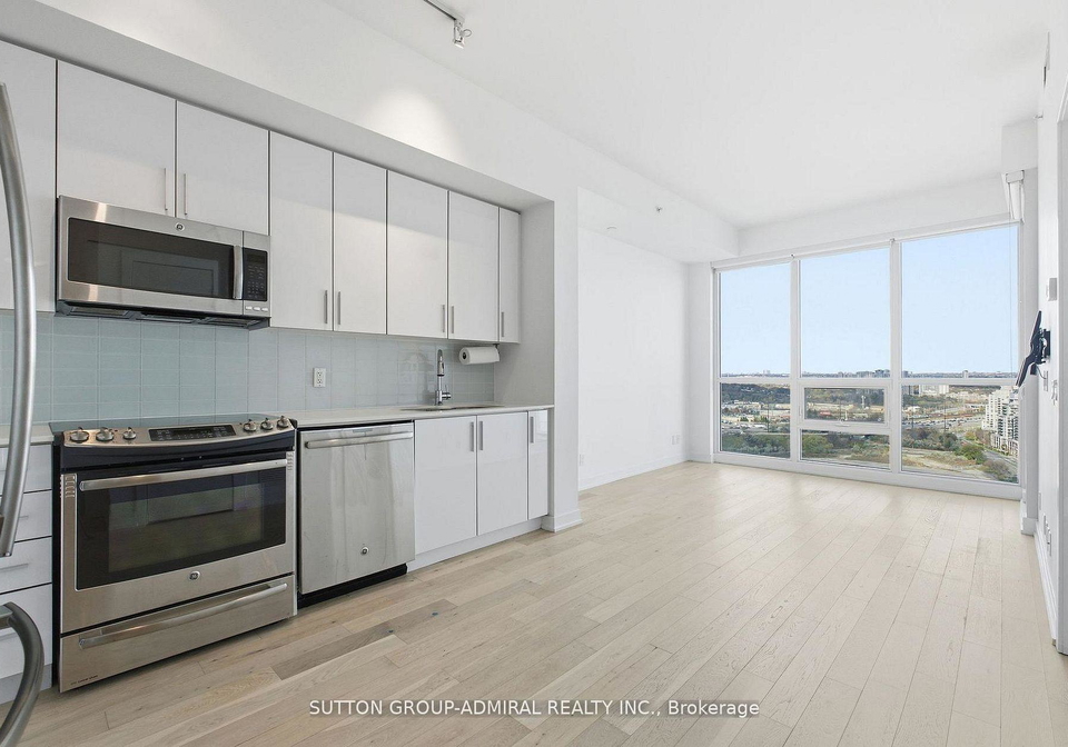 2212-lake-shore-boulevard-w-etobicoke-ontario-w12664188