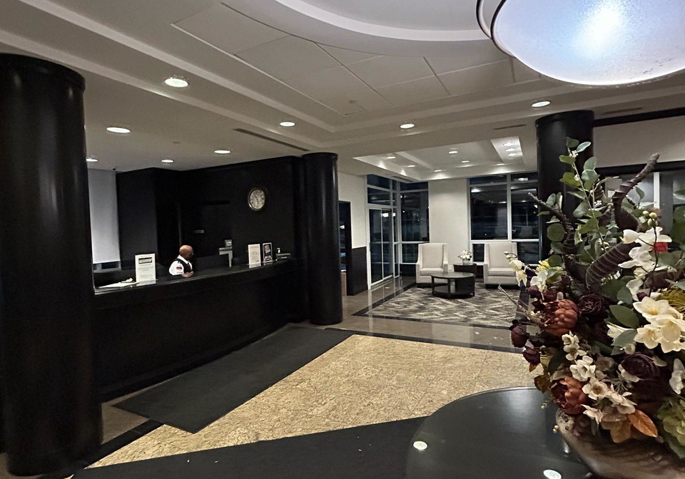1403-royal-york-road-etobicoke-ontario-w12664236