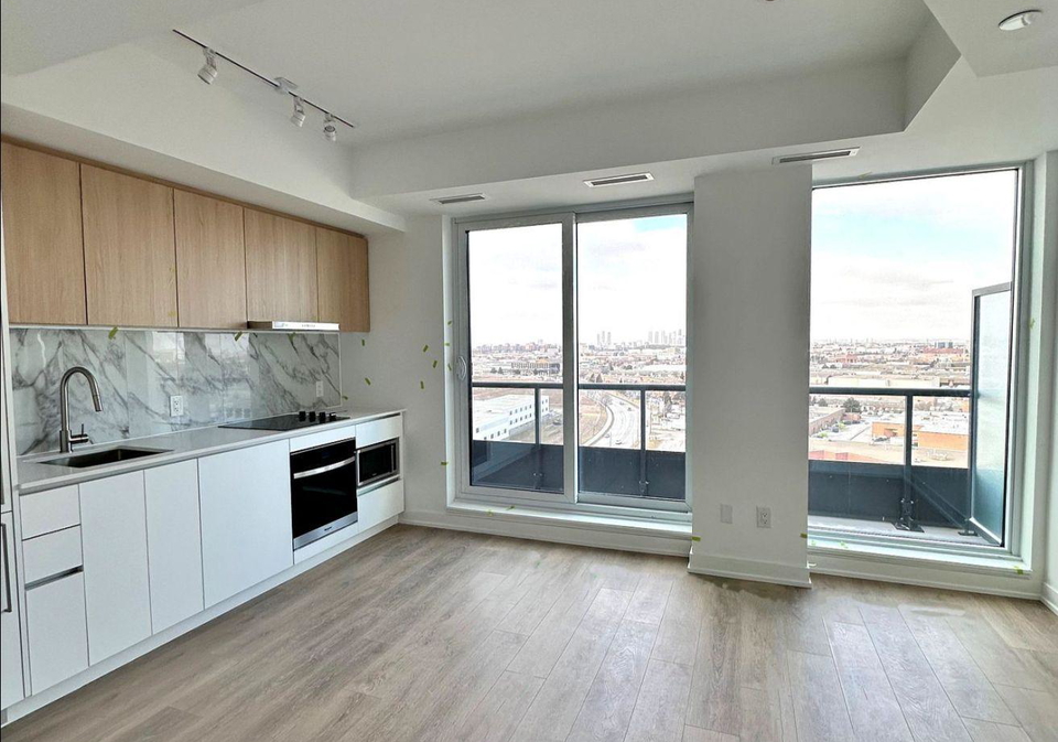 1100-sheppard-avenue-w-york-ontario-w12664254