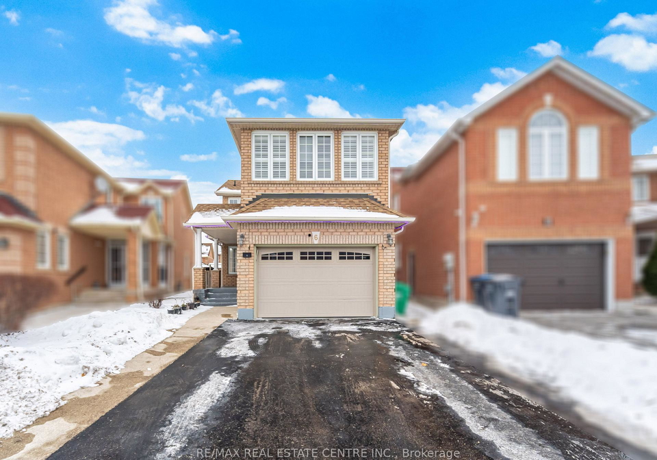 6-mannel-crescent-brampton-ontario-w12664436