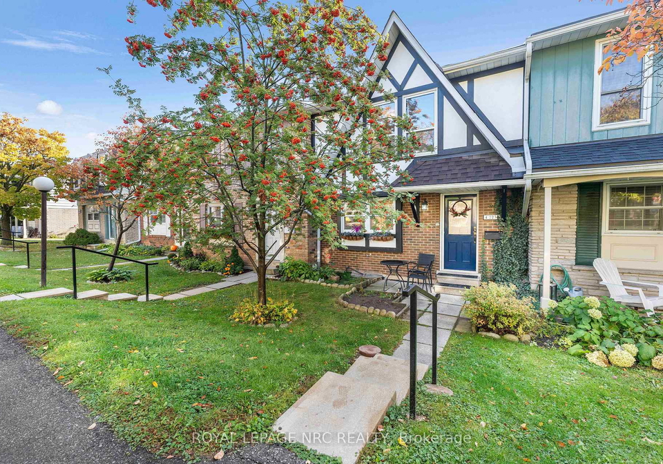 2232-upper-middle-road-burlington-ontario-w12664468