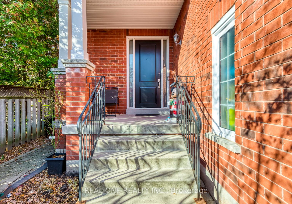2163-westmount-drive-oakville-ontario-w12664496