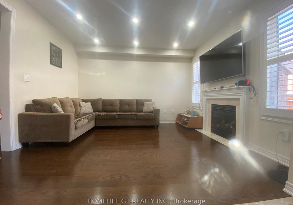 22-relton-circle-brampton-ontario-w12664522