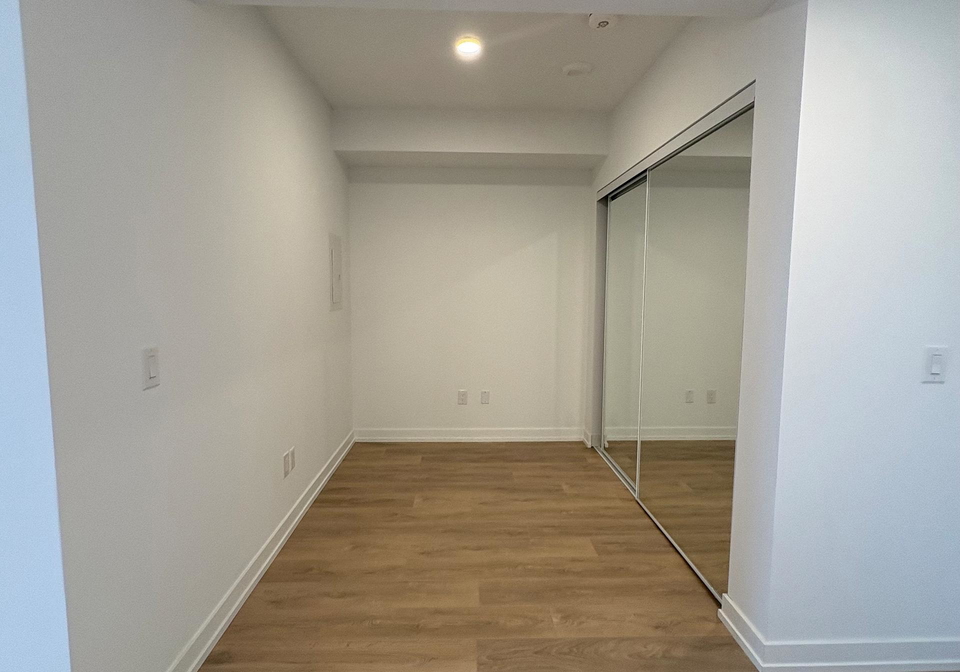 1100-sheppard-avenue-w-york-ontario-w12664590