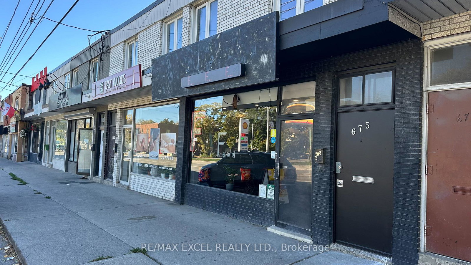 675a-the-queensway-etobicoke-ontario-w12665096