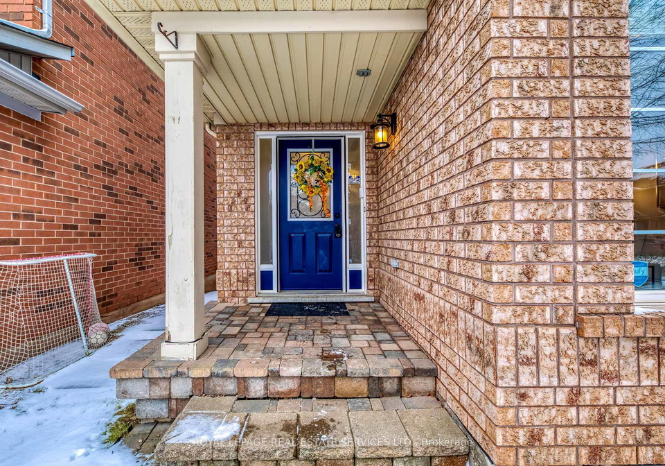 1332-goldhawk-trail-oakville-ontario-w12665154