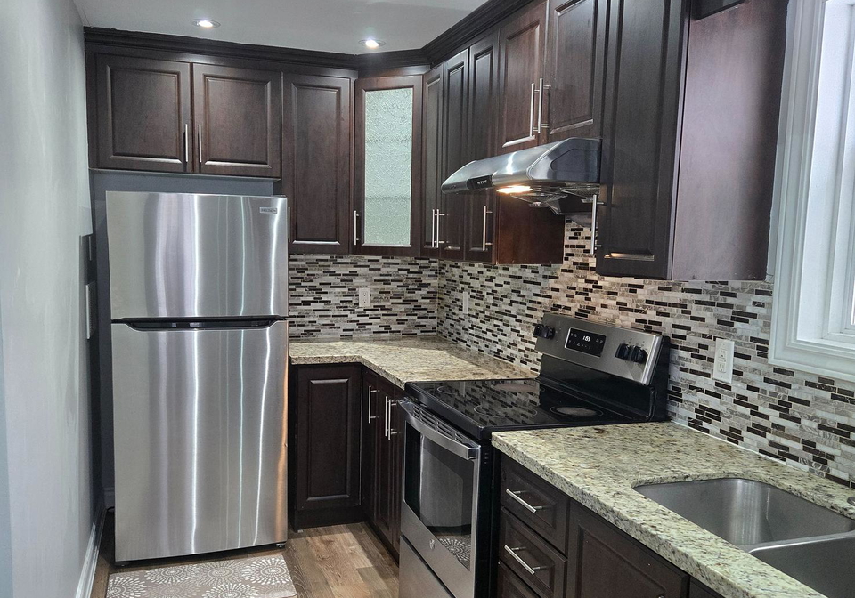 59-reigate-avenue-brampton-ontario-w12665244