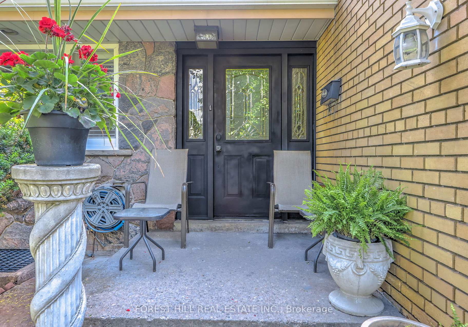 89-portage-avenue-north-york-ontario-w12665418