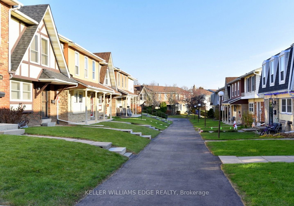 2254-upper-middle-road-burlington-ontario-w12665656