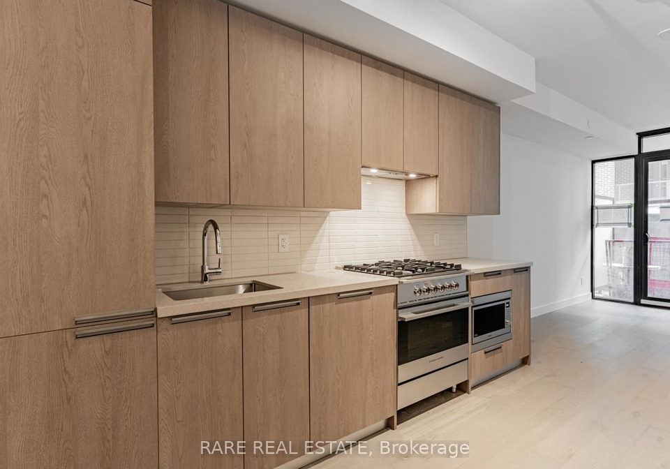 160-kingsway-crescent-etobicoke-ontario-w12665992