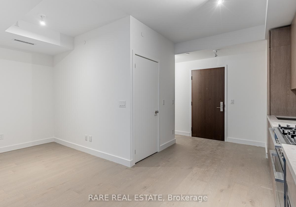 160-kingsway-crescent-etobicoke-ontario-w12665992