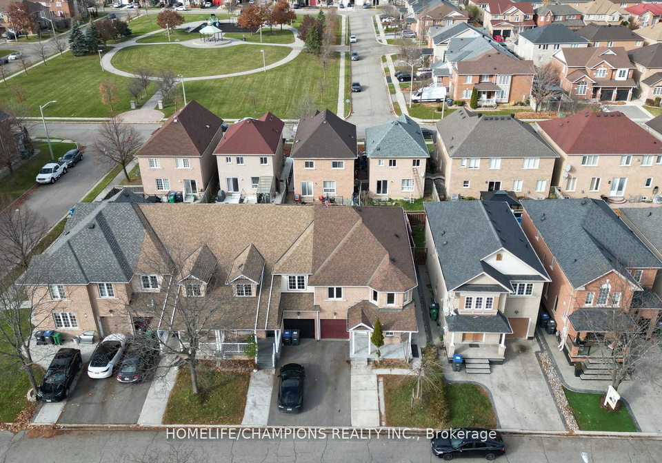 15-redfinch-way-n-brampton-ontario-w12666130