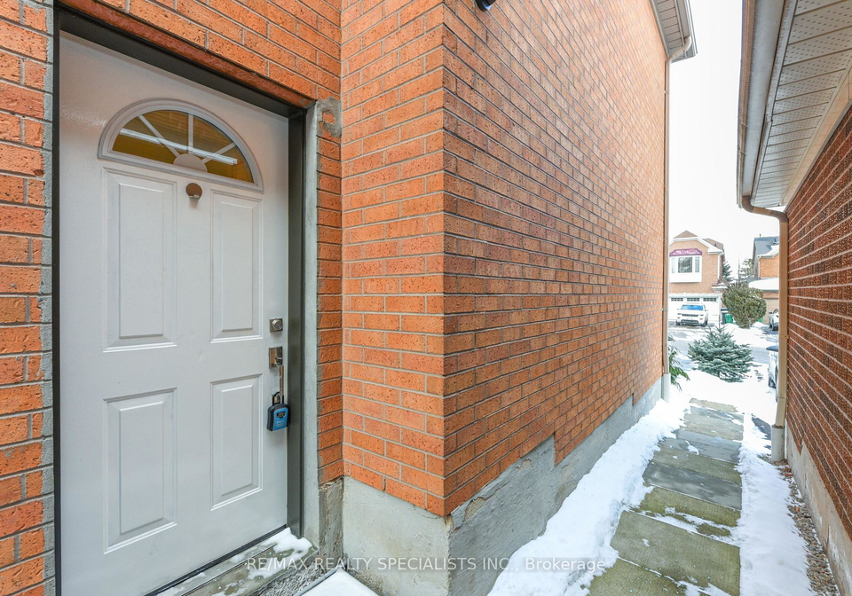 5970-leeside-crescent-mississauga-ontario-w12666308