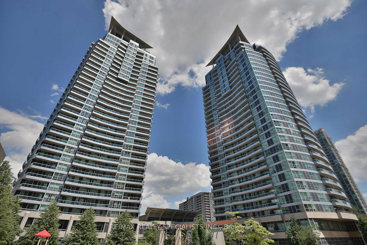 33-elm-drive-mississauga-ontario-w12667896