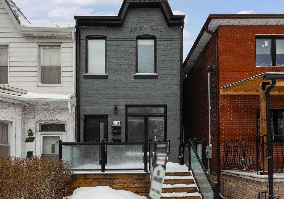 160-lansdowne-avenue-toronto-ontario-w12667990