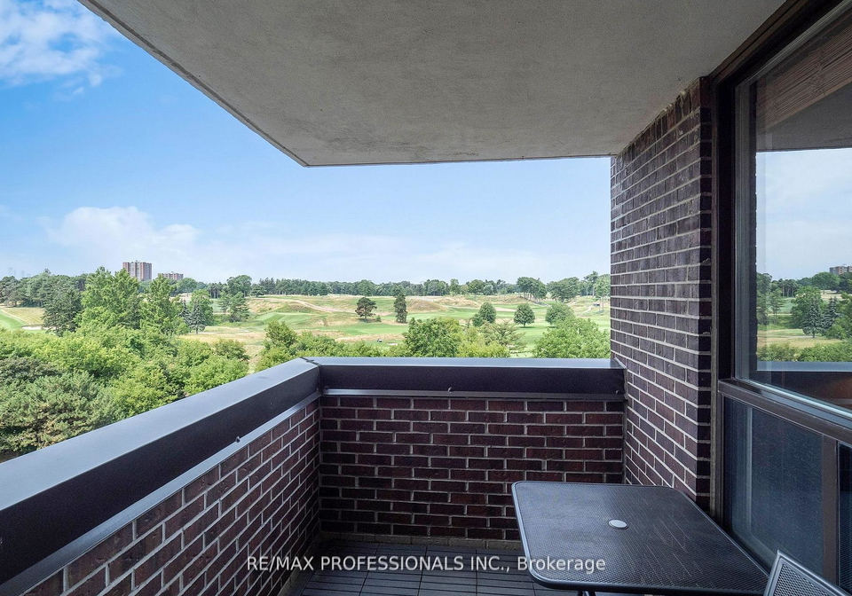1535-lakeshore-road-e-mississauga-ontario-w12668060