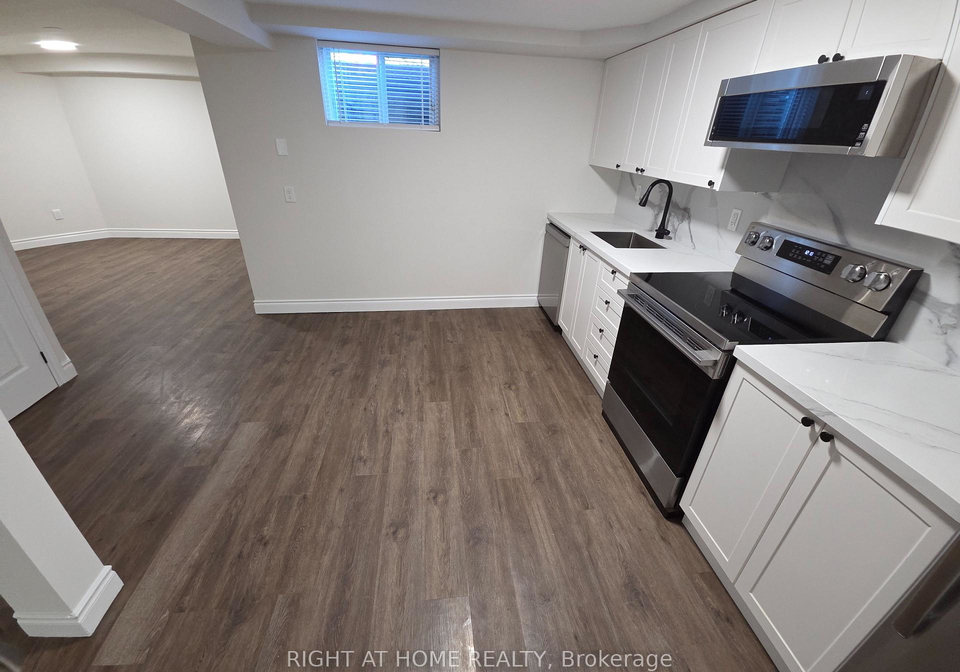 478-winfield-terrace-mississauga-ontario-w12668170