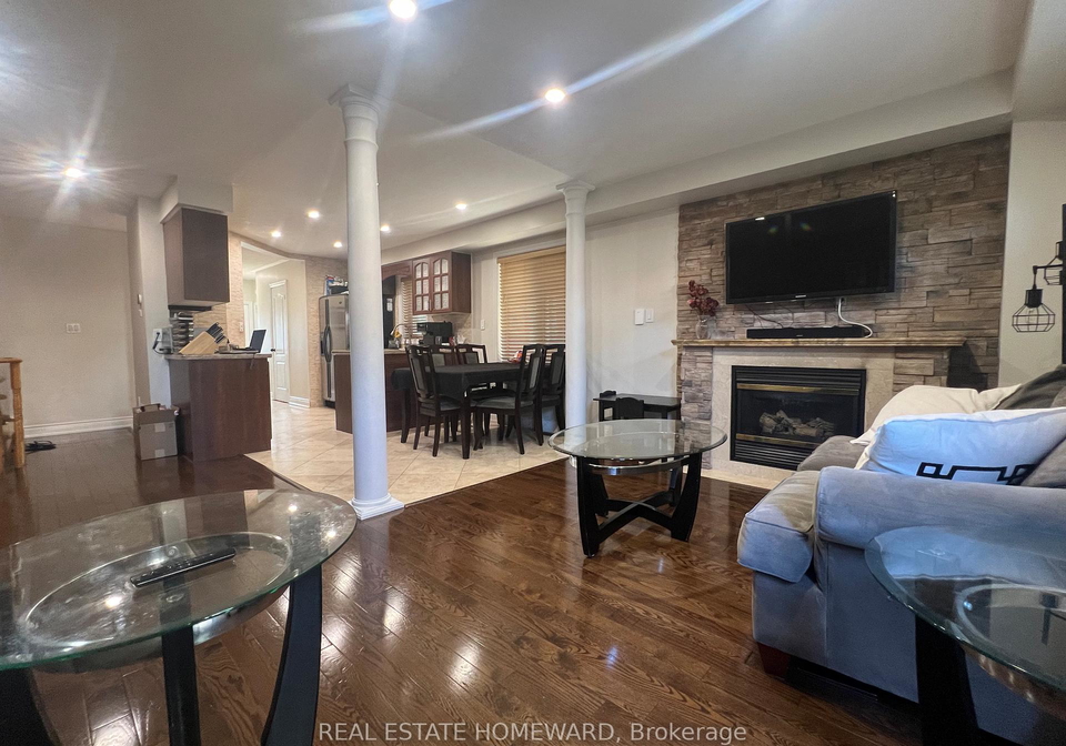 1129-hickory-hollow-glen-mississauga-ontario-w12668260