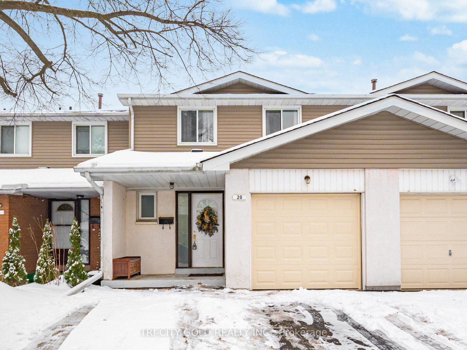 carisbrooke-court-brampton-ontario-w12668288