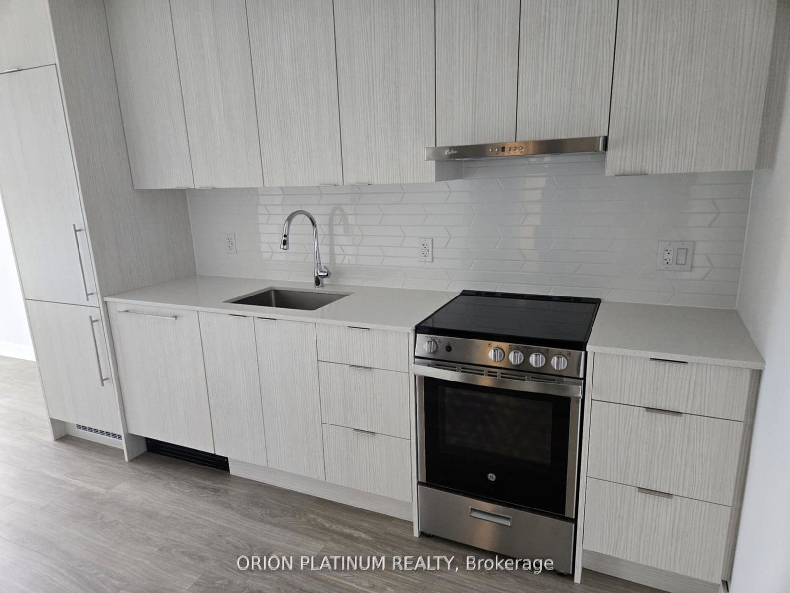 430-square-one-drive-mississauga-ontario-w12668426
