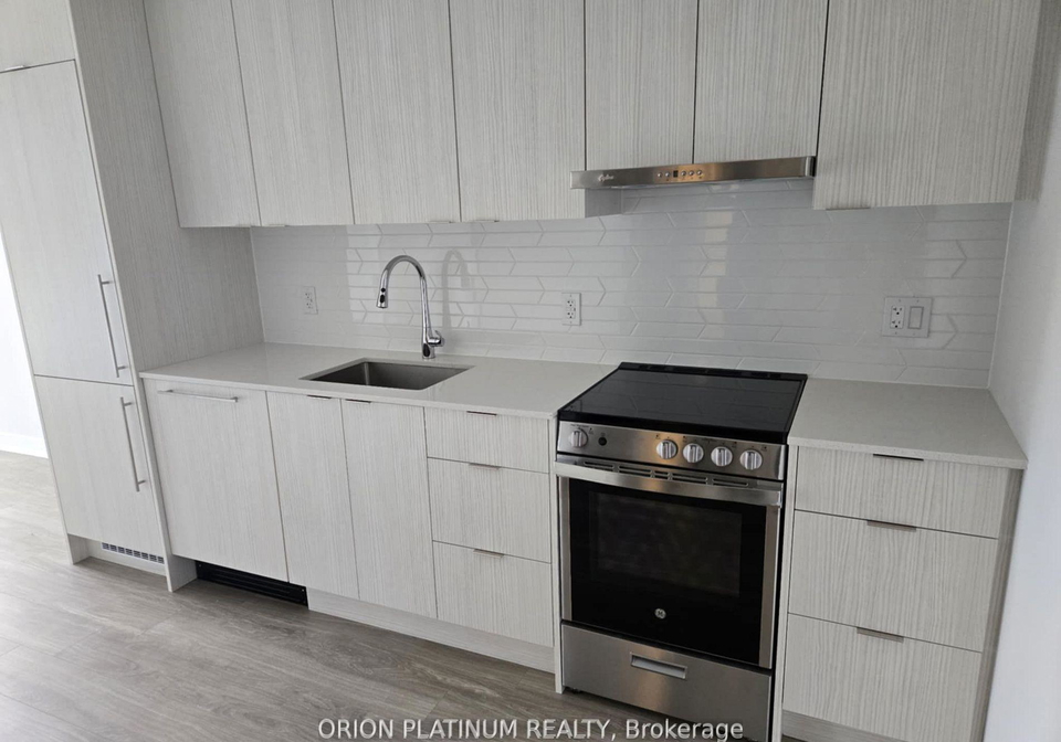 430-square-one-drive-mississauga-ontario-w12668426