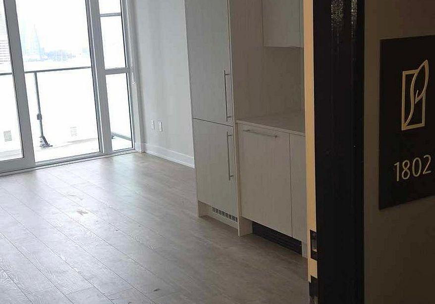 430-square-one-drive-mississauga-ontario-w12668426