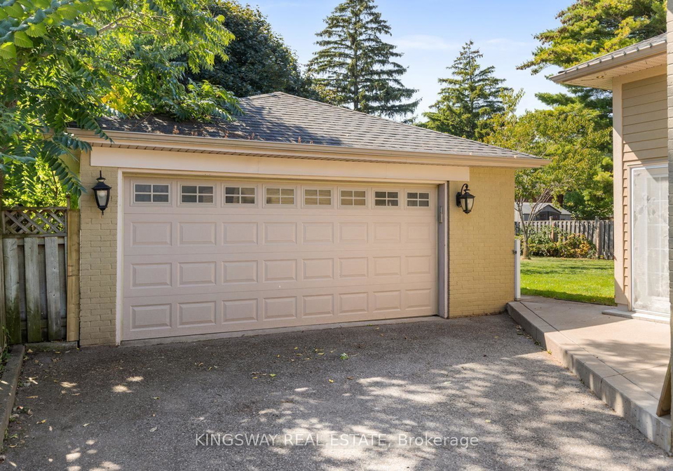 236-woodale-avenue-oakville-ontario-w12668582