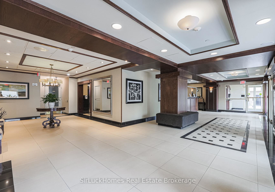 101-subway-crescent-etobicoke-ontario-w12668616