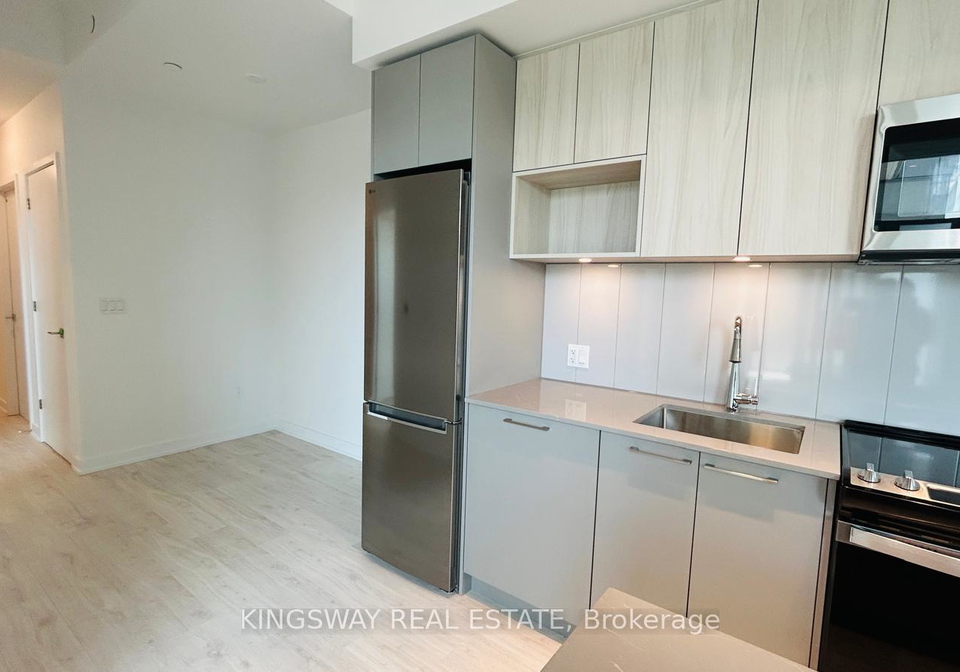 500-plains-road-e-burlington-ontario-w12668712