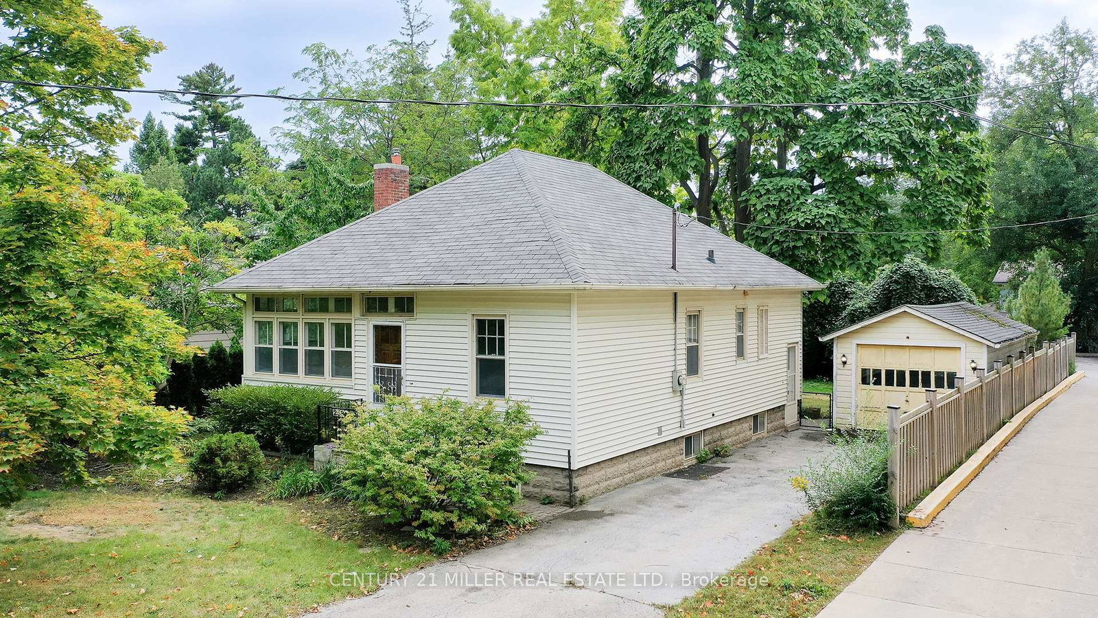 258-reynolds-street-oakville-ontario-w12668896