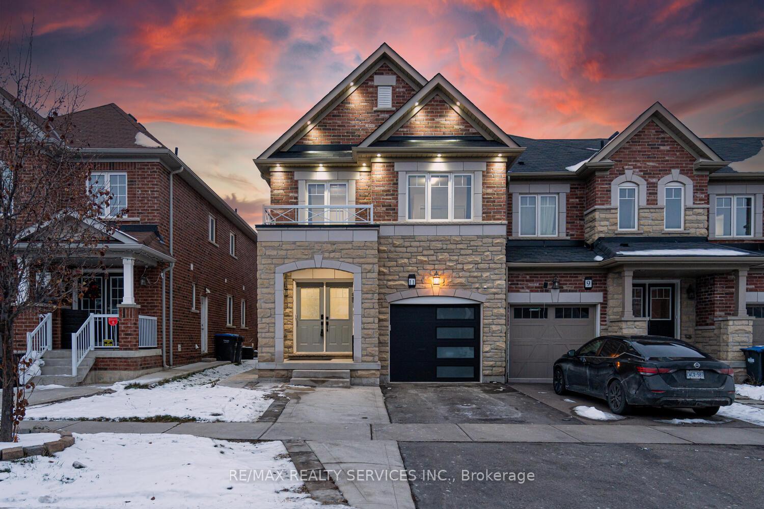 11-hoover-road-brampton-ontario-w12668978