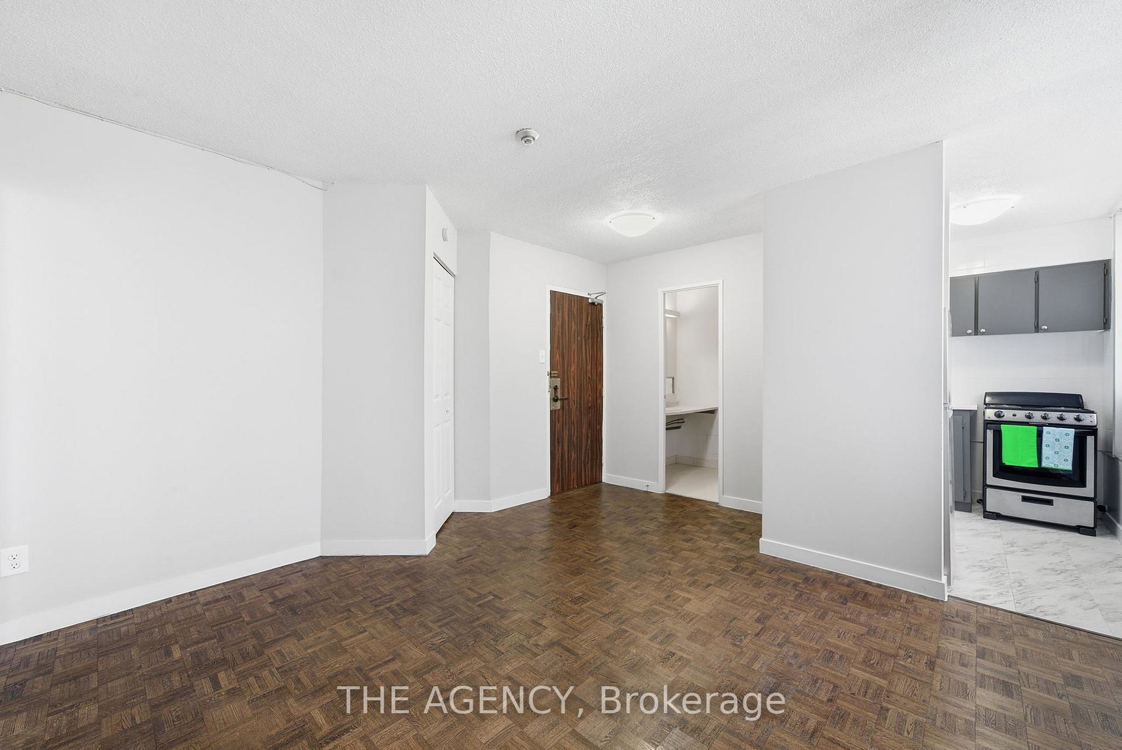 2360-dundas-street-toronto-ontario-w12669282