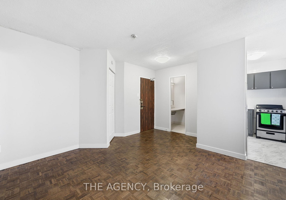 2360-dundas-street-toronto-ontario-w12669282