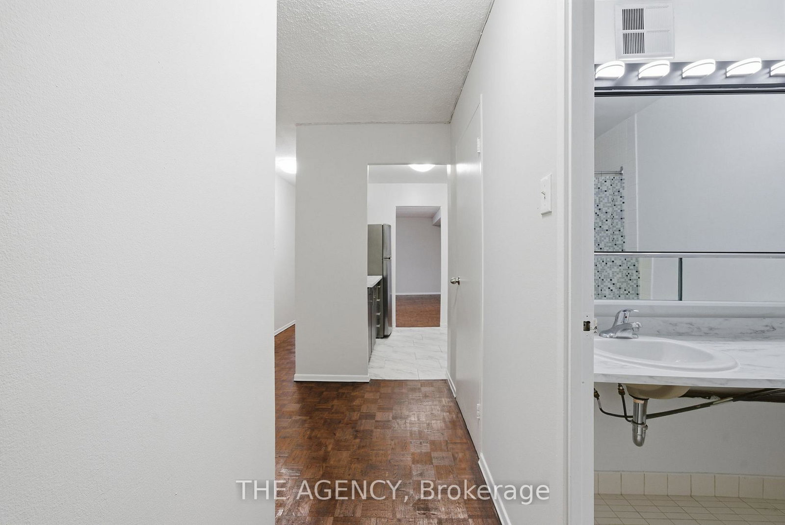 2350-dundas-street-toronto-ontario-w12669306
