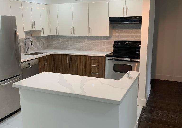 1450-glen-abbey-gate-oakville-ontario-w12669324