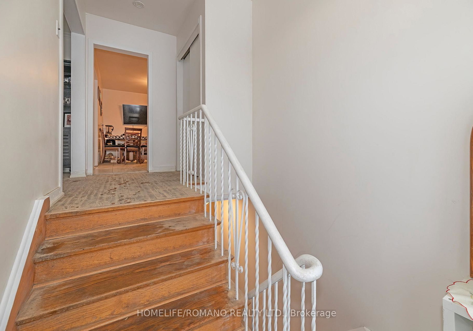 567-rustic-road-north-york-ontario-w12669434