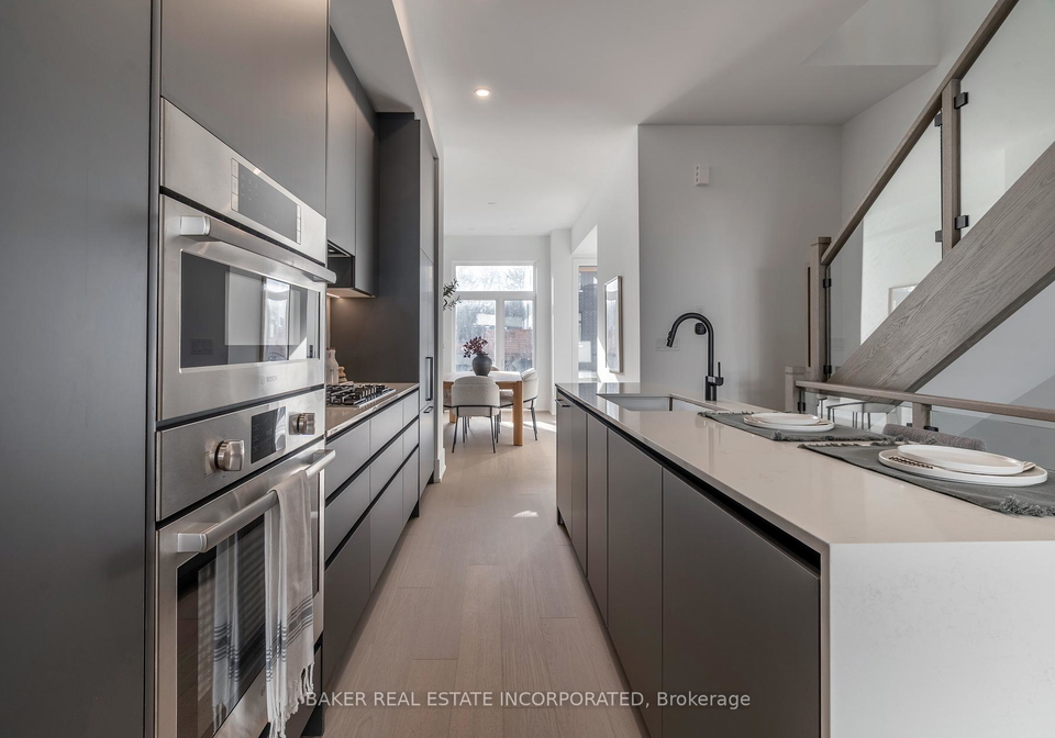 35-lou-parsons-way-mississauga-ontario-w12669858
