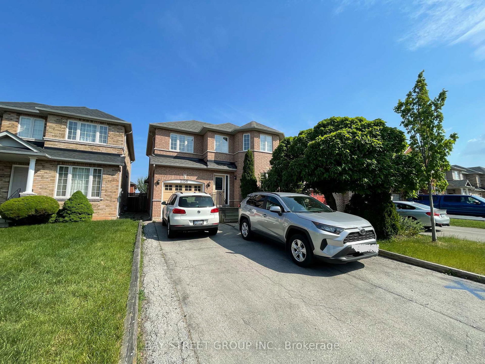 2136-golden-orchard-trail-oakville-ontario-w12669940