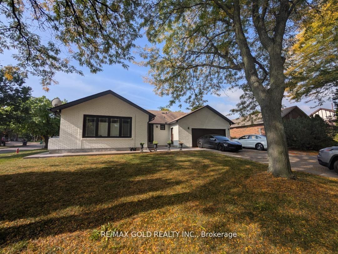 2-tweedsmuir-court-brampton-ontario-w12669946